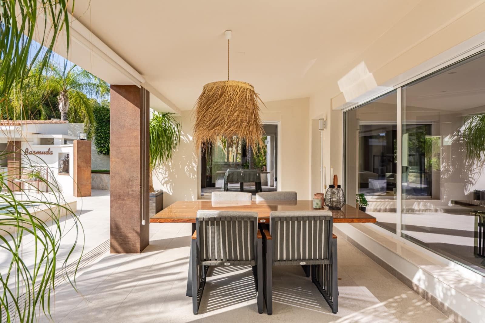 6 slaapkamer Villa te koop in La Nucia met zwembad garage - € 1.800.000 (Ref: 9337011)