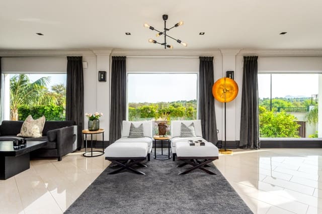 6 slaapkamer Villa te koop in La Nucia Pueblo  , La Nucia met zwembad garage - € 1.800.000 (Ref: 9337011)