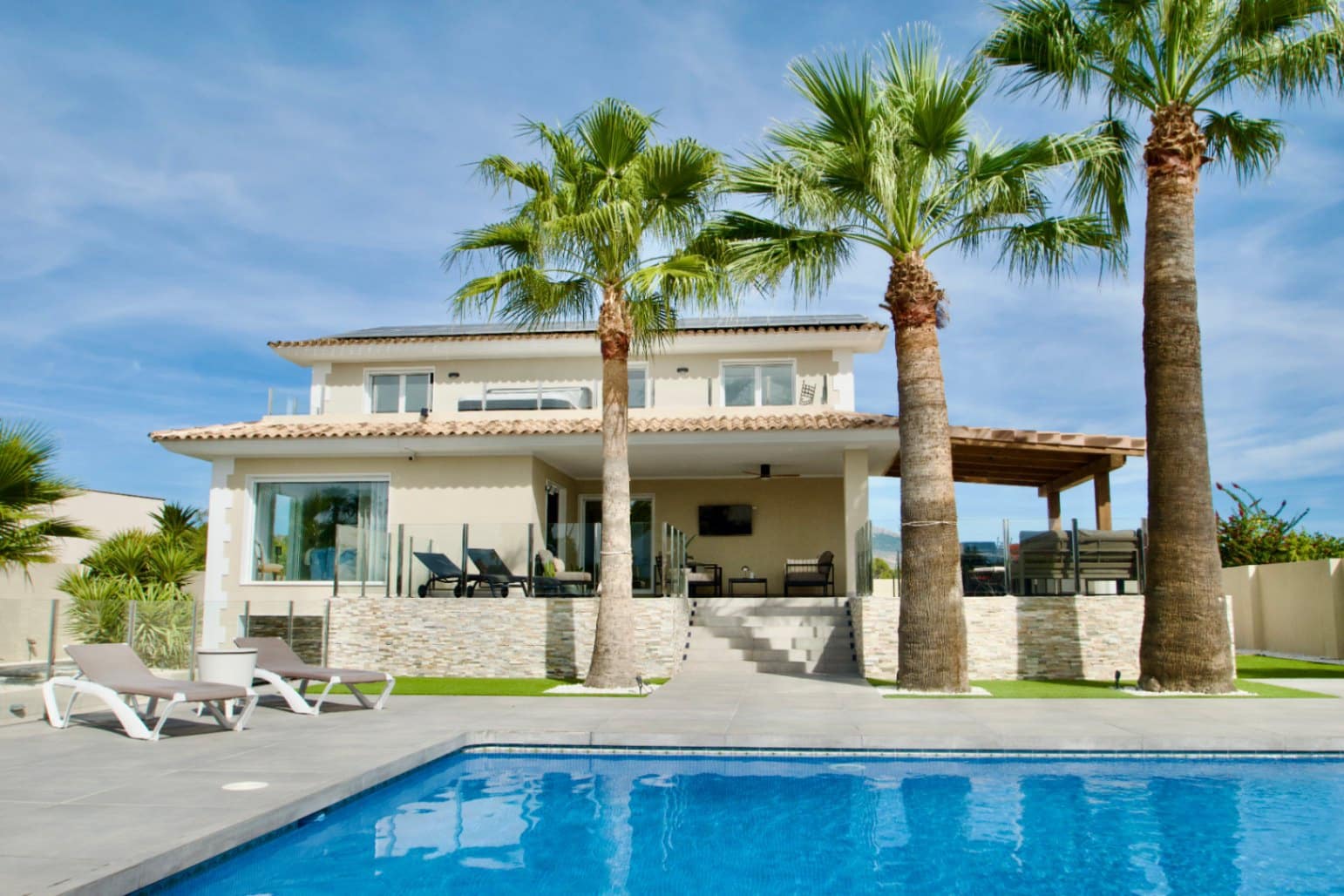 4 chambre Villa/Maison à vendre à Alfaz del Pi / L'Alfas del Pi avec piscine garage - 1 195 000 € (Ref: 9340079)