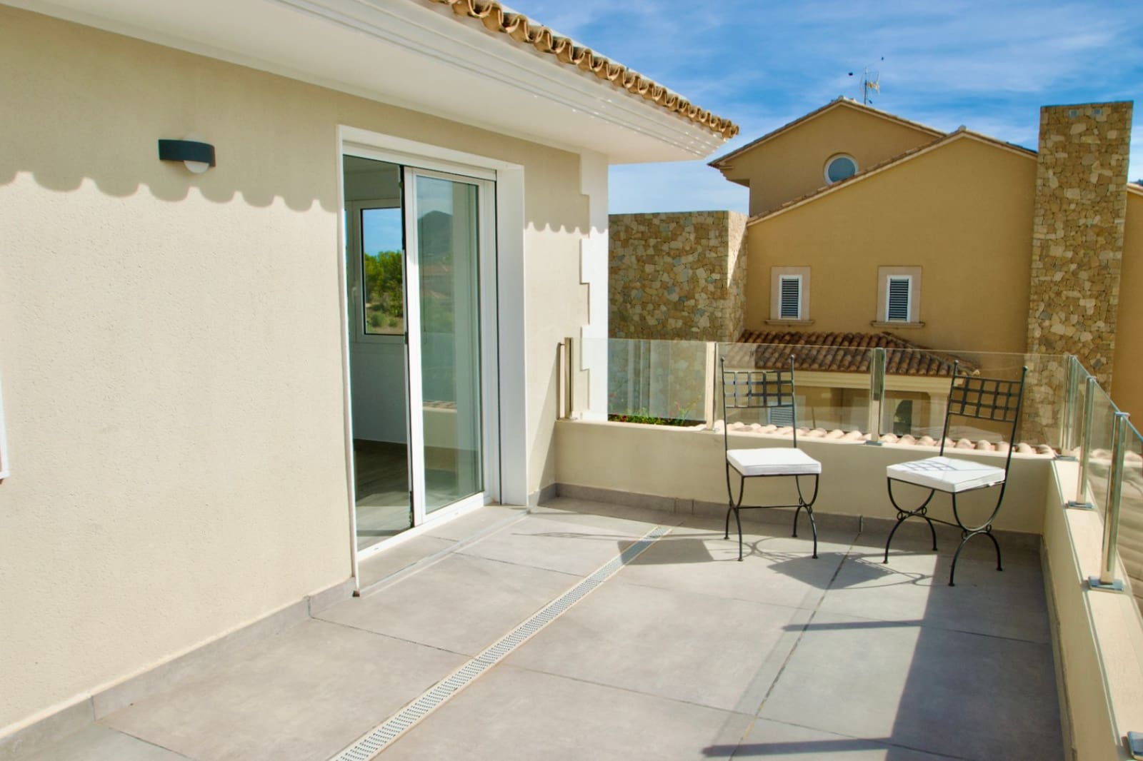 4 chambre Villa/Maison à vendre à Alfaz del Pi / L'Alfas del Pi avec piscine garage - 1 195 000 € (Ref: 9340079)