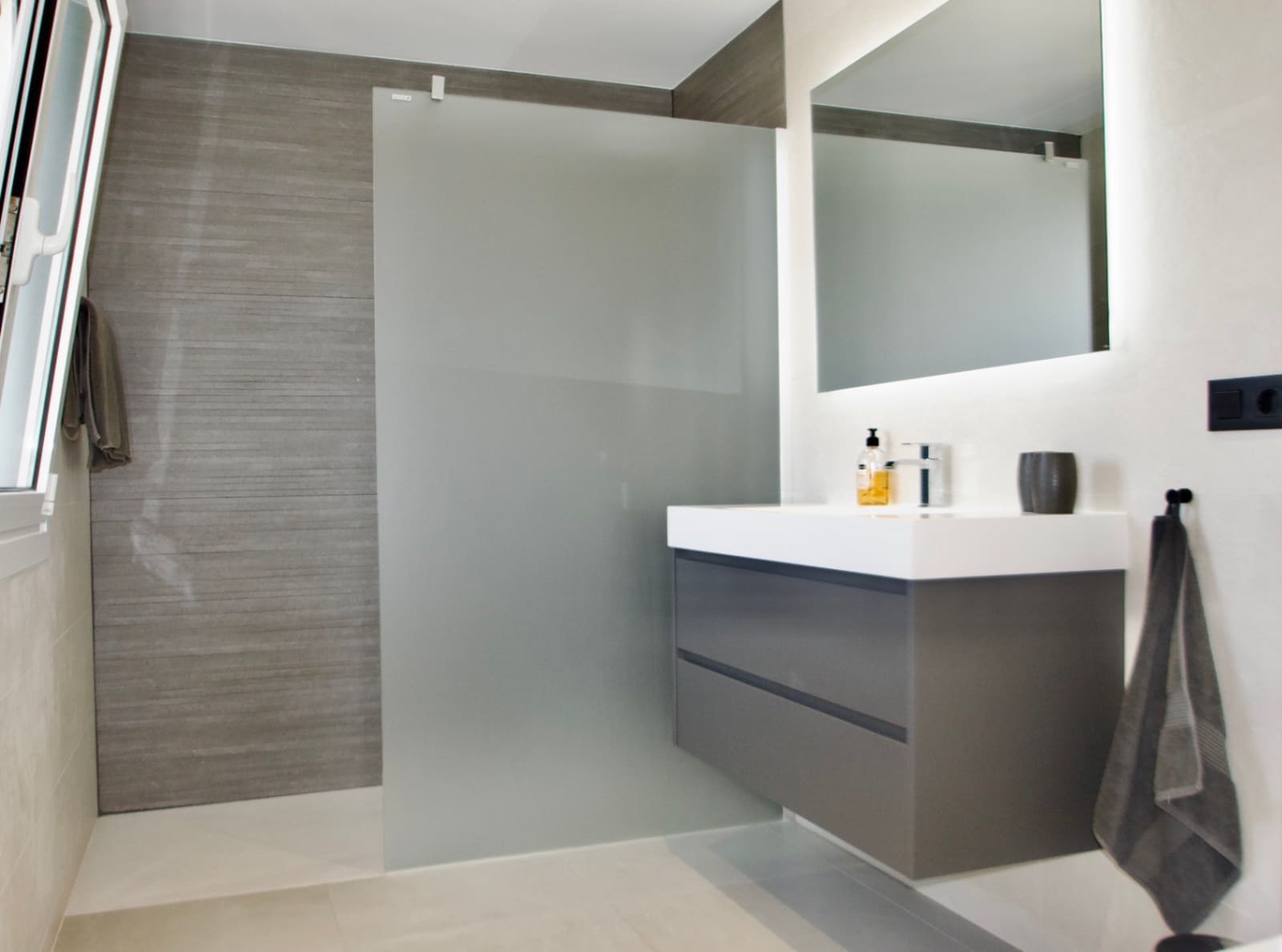 4 chambre Villa/Maison à vendre à Alfaz del Pi / L'Alfas del Pi avec piscine garage - 1 195 000 € (Ref: 9340079)