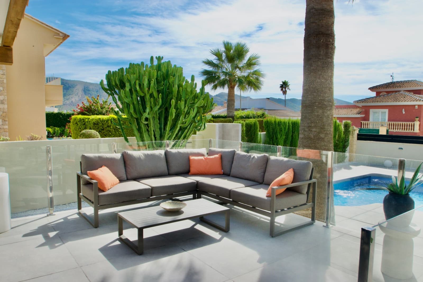 4 chambre Villa/Maison à vendre à Alfaz del Pi / L'Alfas del Pi avec piscine garage - 1 195 000 € (Ref: 9340079)