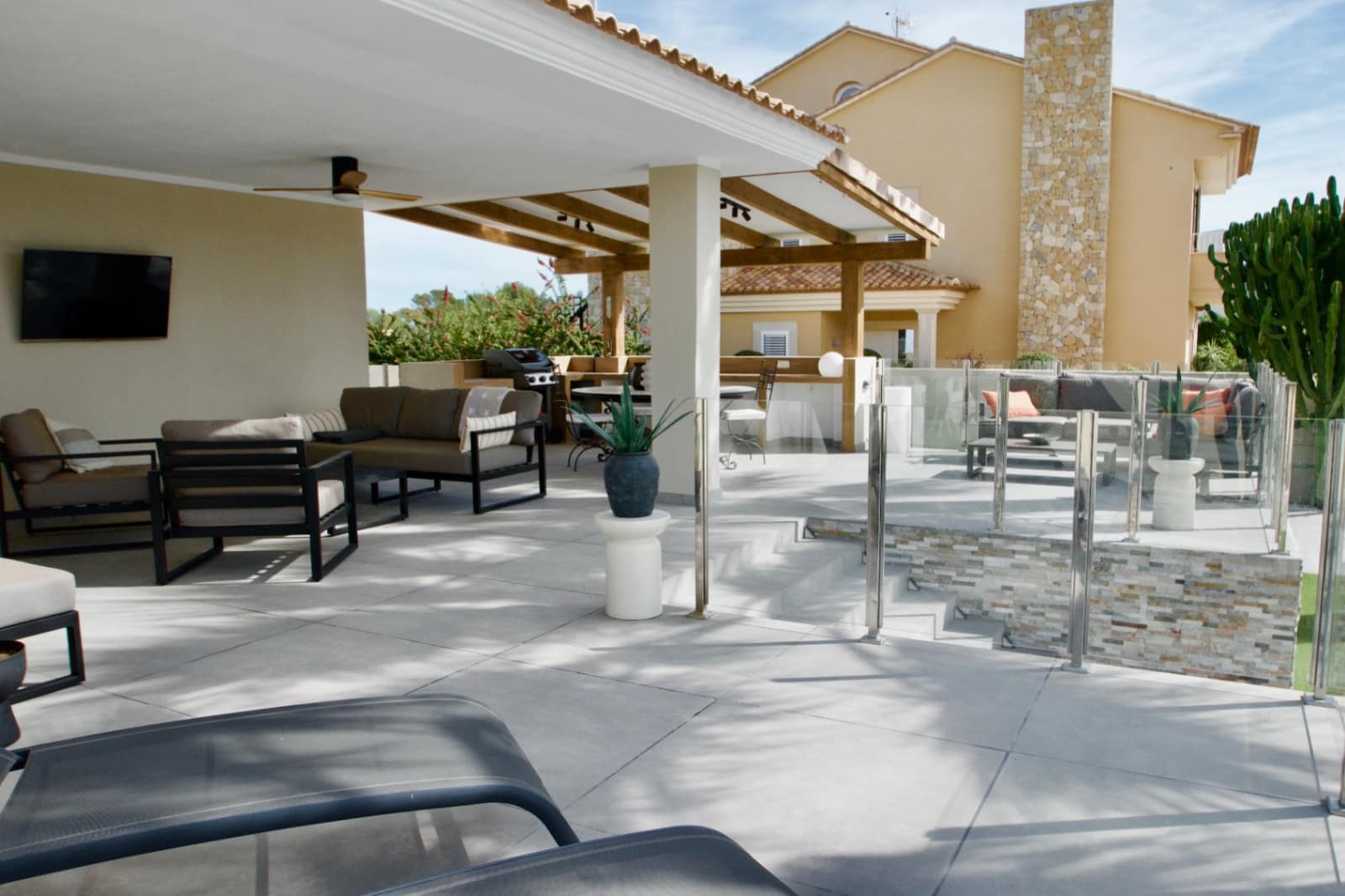 4 chambre Villa/Maison à vendre à Alfaz del Pi / L'Alfas del Pi avec piscine garage - 1 195 000 € (Ref: 9340079)