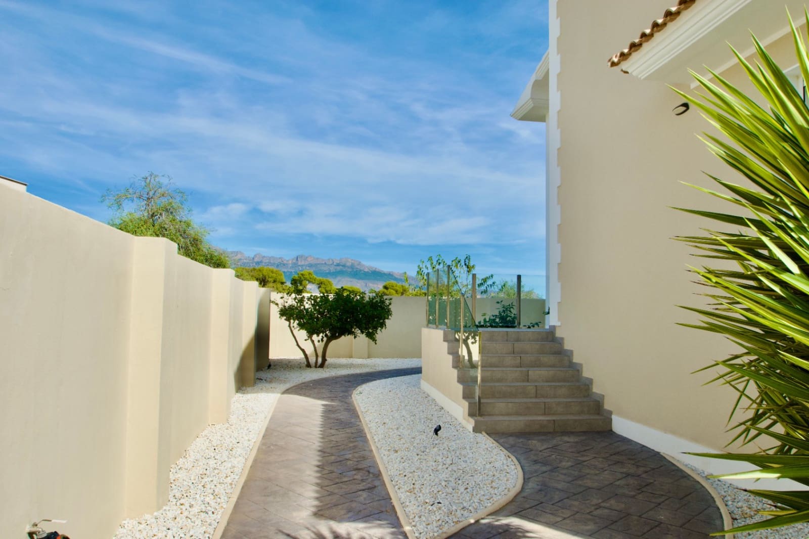 4 chambre Villa/Maison à vendre à Alfaz del Pi / L'Alfas del Pi avec piscine garage - 1 195 000 € (Ref: 9340079)