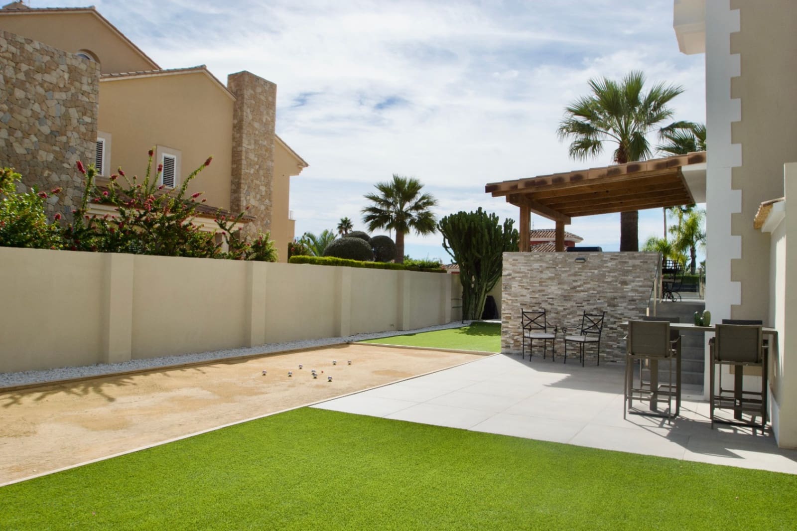 4 chambre Villa/Maison à vendre à Alfaz del Pi / L'Alfas del Pi avec piscine garage - 1 195 000 € (Ref: 9340079)