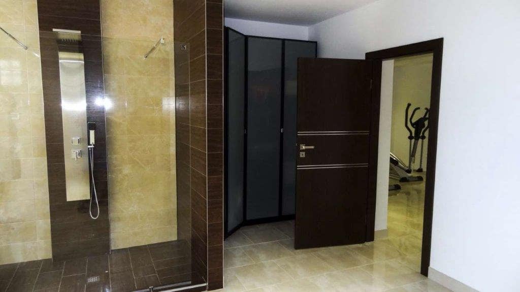 7 bedroom Villa for sale in Alfaz del Pi / L'Alfas del Pi with pool garage - € 1,250,000 (Ref: 9343582)