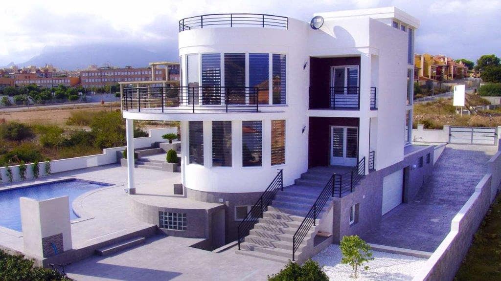 7 bedroom Villa for sale in Alfaz del Pi / L'Alfas del Pi with pool garage - € 1,250,000 (Ref: 9343582)