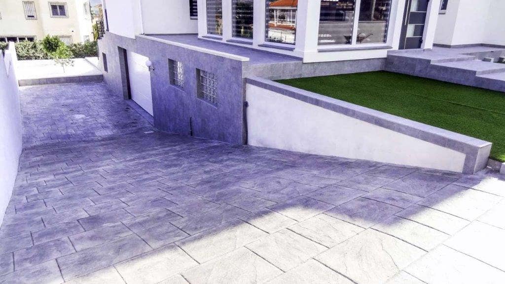 7 bedroom Villa for sale in Alfaz del Pi / L'Alfas del Pi with pool garage - € 1,250,000 (Ref: 9343582)