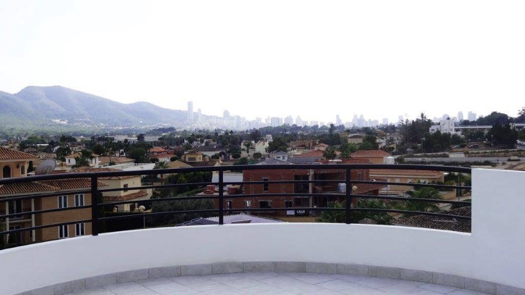 7 bedroom Villa for sale in Alfaz del Pi / L'Alfas del Pi with pool garage - € 1,250,000 (Ref: 9343582)