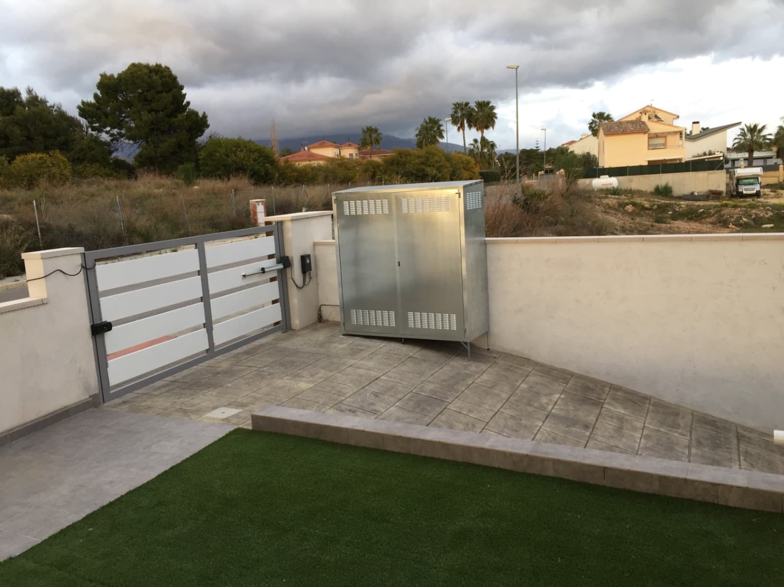 7 bedroom Villa for sale in Alfaz del Pi / L'Alfas del Pi with pool garage - € 1,250,000 (Ref: 9343582)