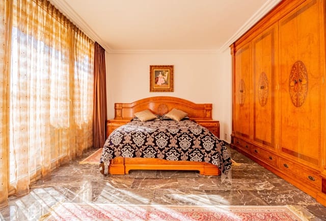 4 Zimmer Doppelhaus zu verkaufen in Albir, Alfaz del Pi / L'Alfàs del Pi mit Pool Garage - 890.000 € (Ref: 9348568)