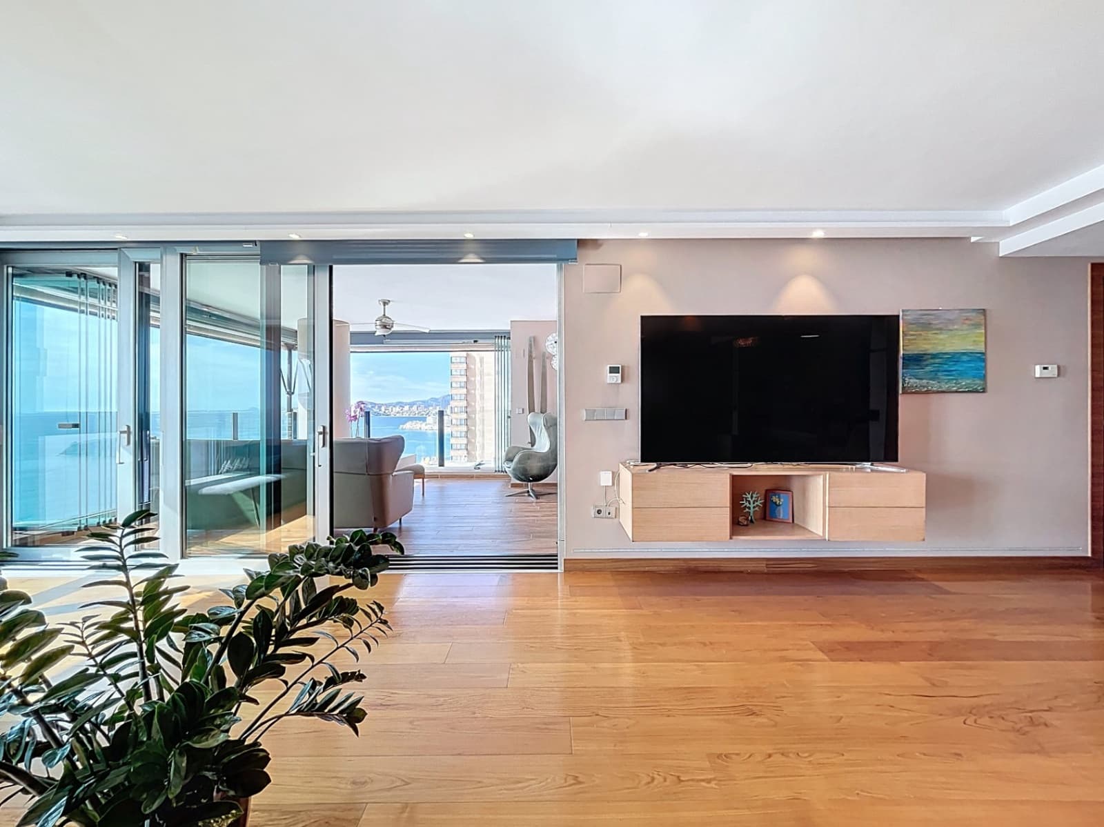 4 soverom Leilighet til salgs i Benidorm med svømmebasseng garasje - € 2 500 000 (Ref: 9349980)