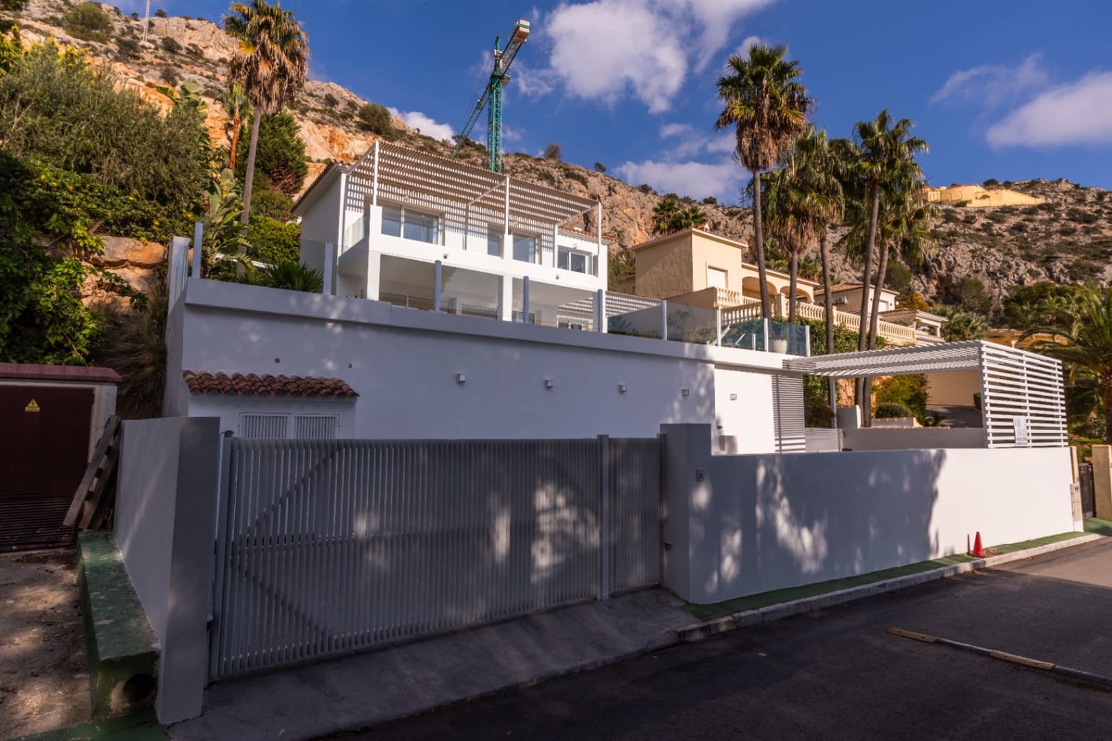 3 slaapkamer Villa te koop in Altea met zwembad garage - € 1.650.000 (Ref: 9360771)