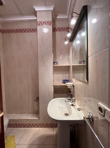 Comercial para venda em Levante Alto, Benidorm com garagem - 425 000 € (Ref: 9369078)