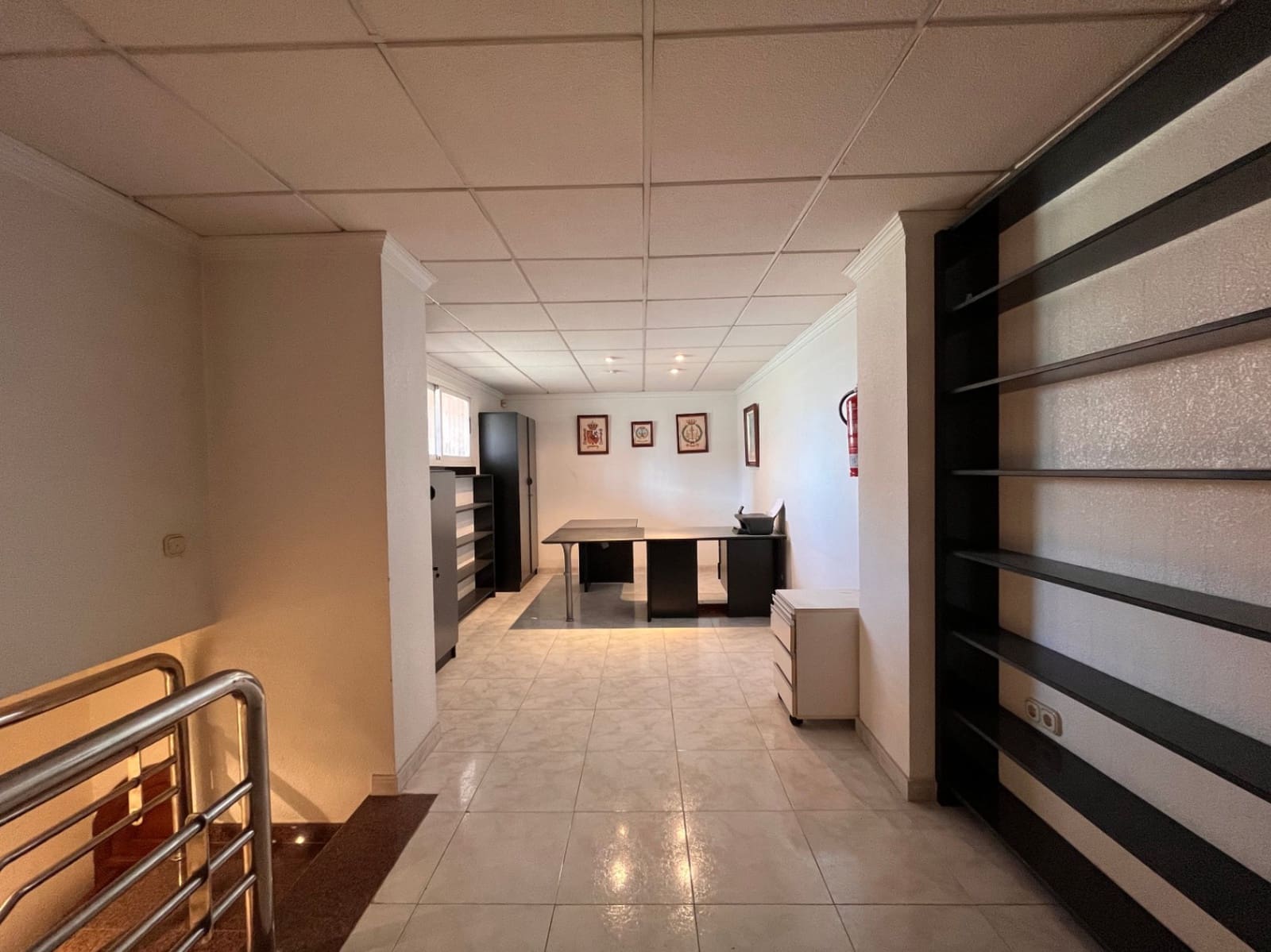 Gewerbe zu verkaufen in Benidorm mit Garage - 425.000 € (Ref: 9369078)