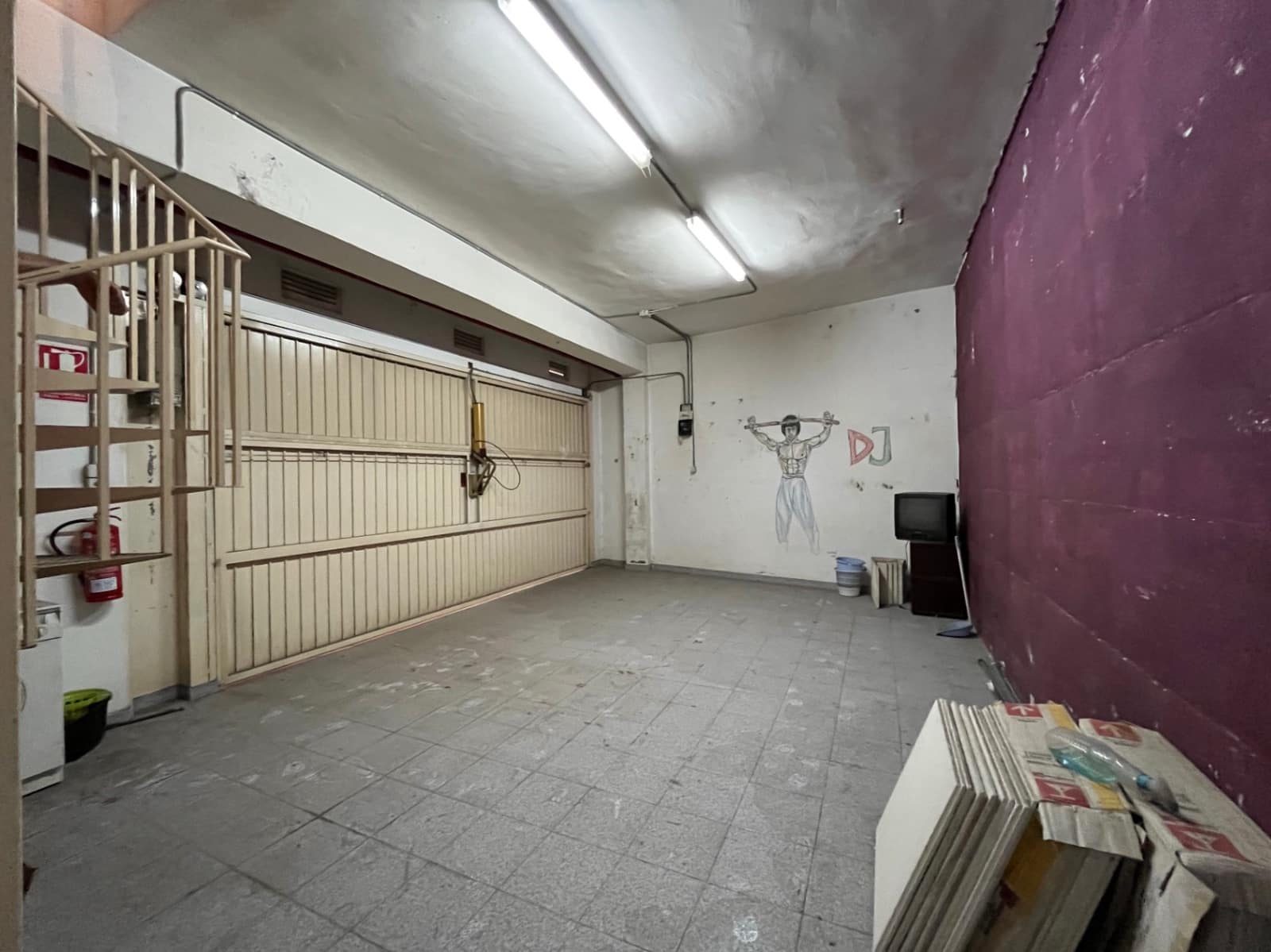Gewerbe zu verkaufen in Benidorm mit Garage - 425.000 € (Ref: 9369078)