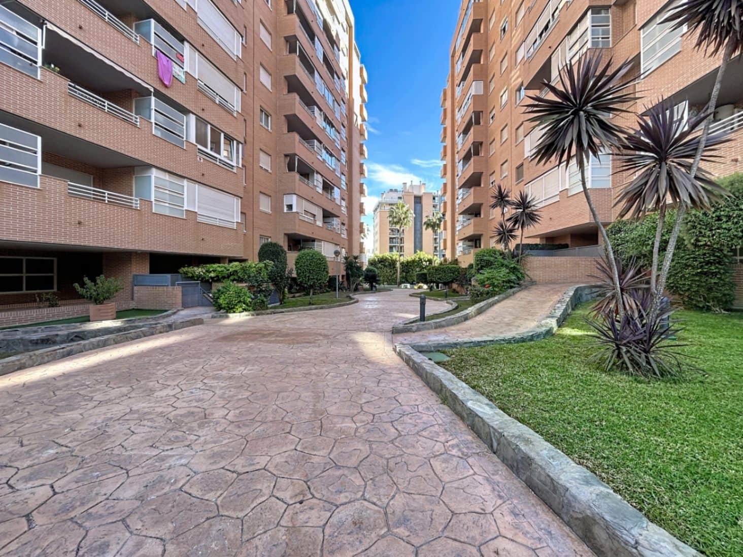 1 quarto Apartamento para venda em La Villajoyosa / Vila Joiosa com piscina garagem - 195 000 € (Ref: 9386711)