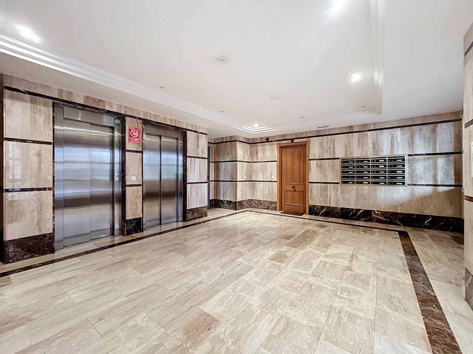 1 quarto Apartamento para venda em La Villajoyosa / Vila Joiosa com piscina garagem - 195 000 € (Ref: 9386711)