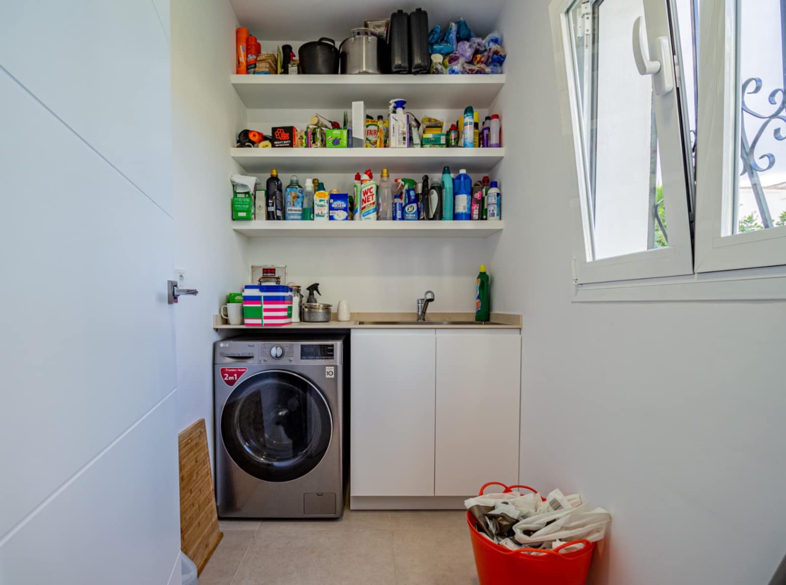 3 chambre Villa/Maison à vendre à Alfaz del Pi / L'Alfas del Pi avec piscine garage - 650 000 € (Ref: 9386712)