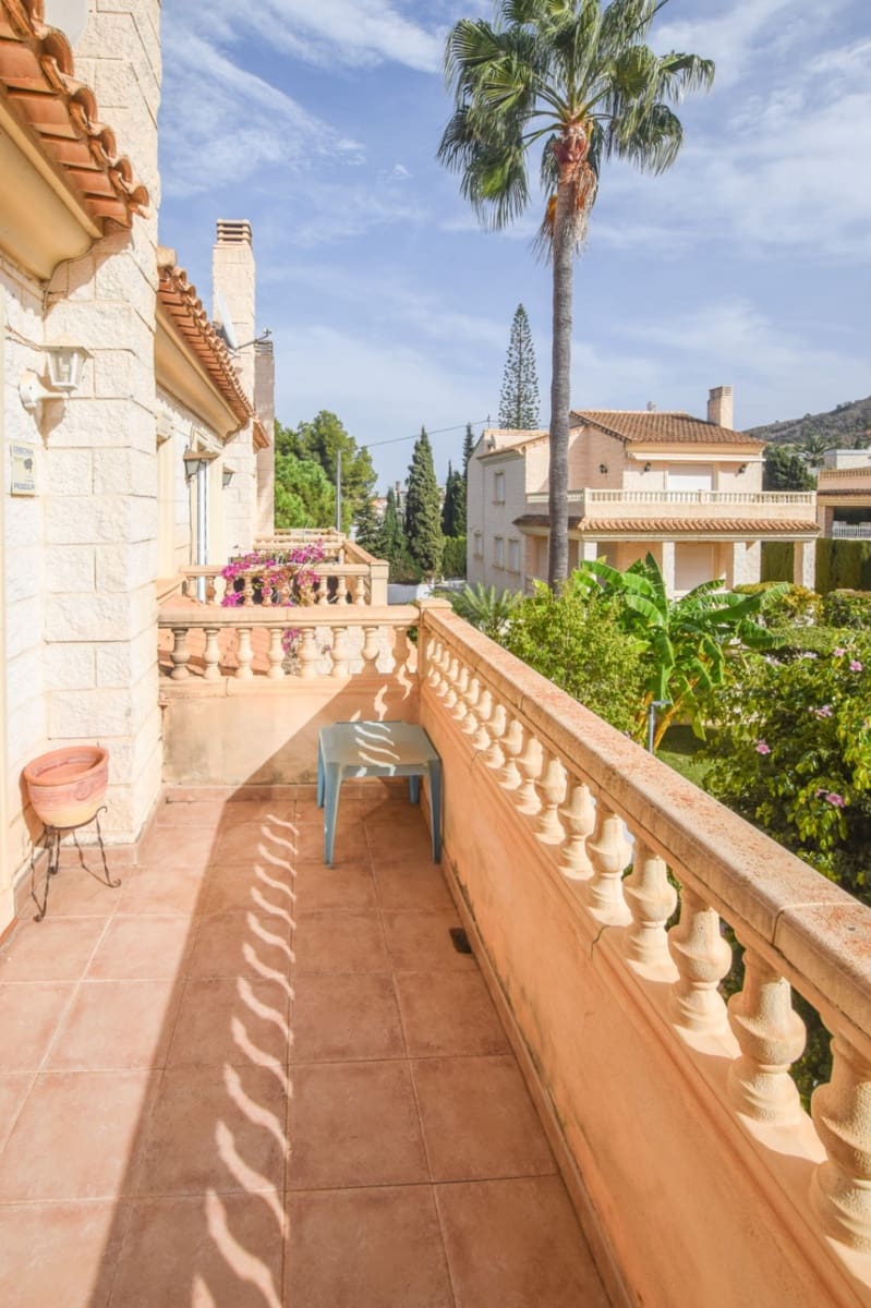 3 Zimmer Bungalow zu verkaufen in Albir mit Pool Garage - 378.000 € (Ref: 9394247)