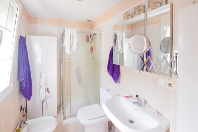 3 bedroom Bungalow for sale in Albir, Alfaz del Pi / L'Alfàs del Pi with pool garage - € 378,000 (Ref: 9394247)