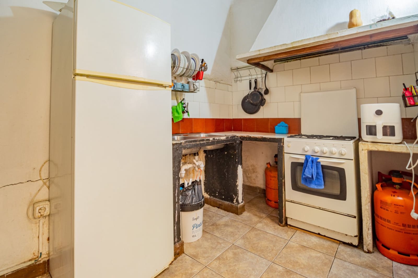 4 makuuhuone Omakotitalo myytävänä paikassa Altea - 899 000 € (Ref: 9397863)