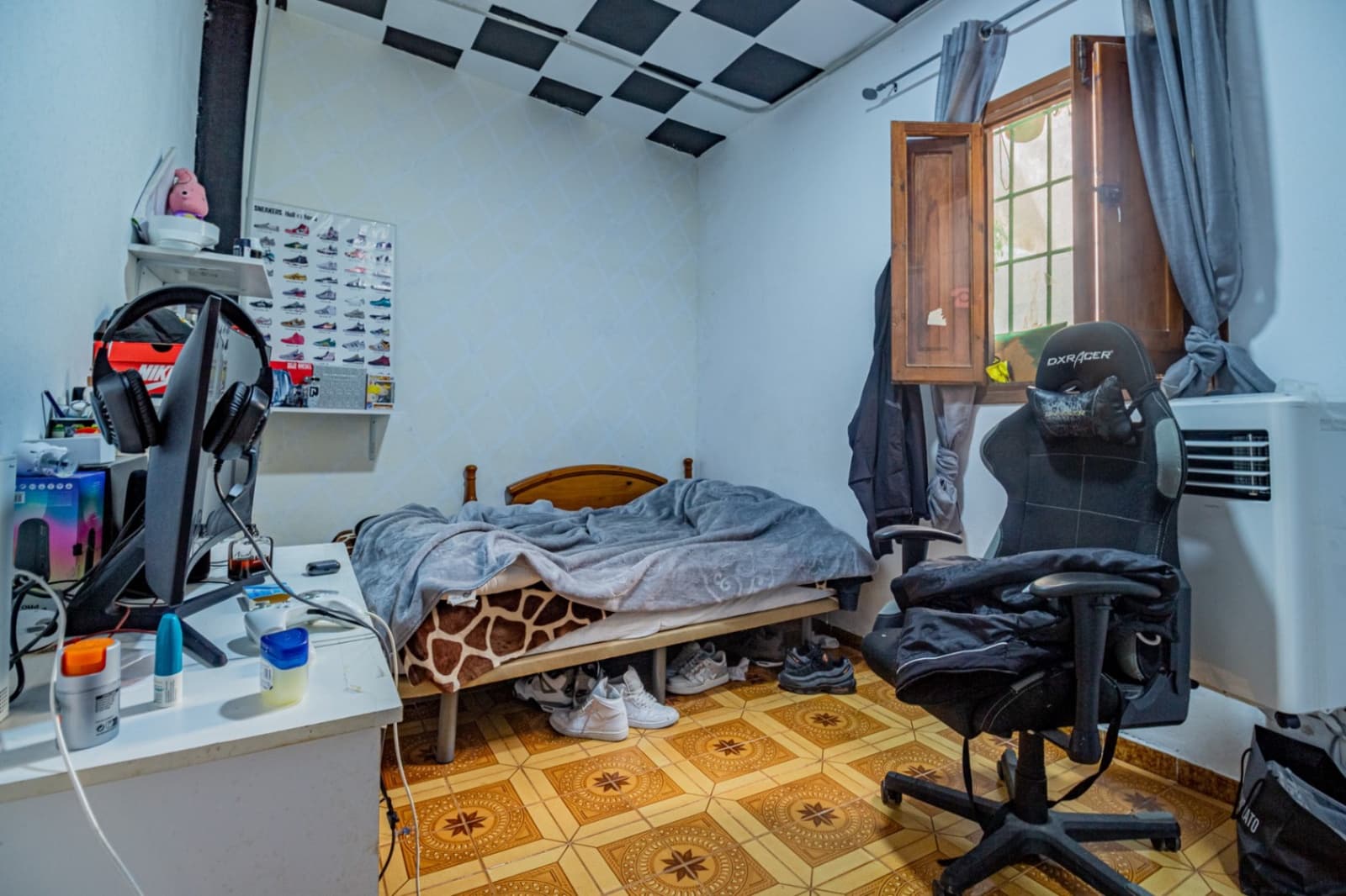 4 makuuhuone Omakotitalo myytävänä paikassa Altea - 899 000 € (Ref: 9397863)