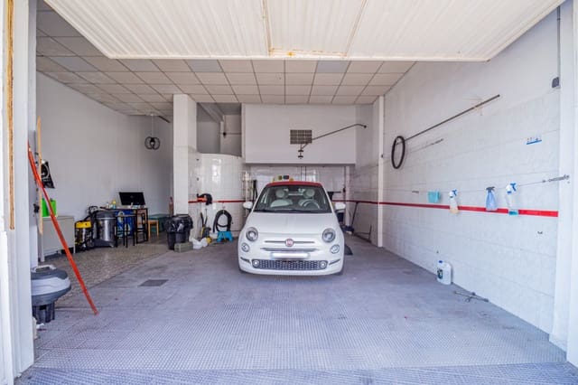 Commercial for rent in Altea - € 850 (Ref: 9400140)