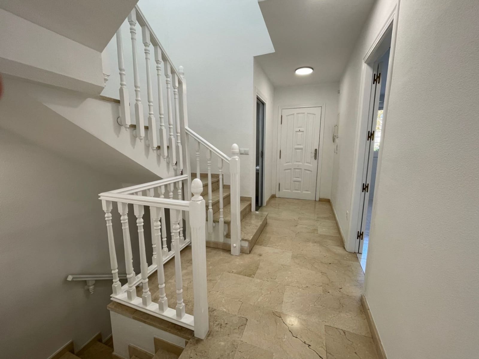 3 sypialnia Bungalow na sprzedaż w Albir z basenem garażem - 470 000 € (Ref: 9410072)