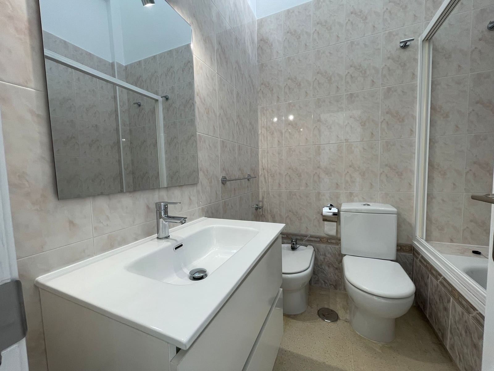 3 sypialnia Bungalow na sprzedaż w Albir z basenem garażem - 470 000 € (Ref: 9410072)