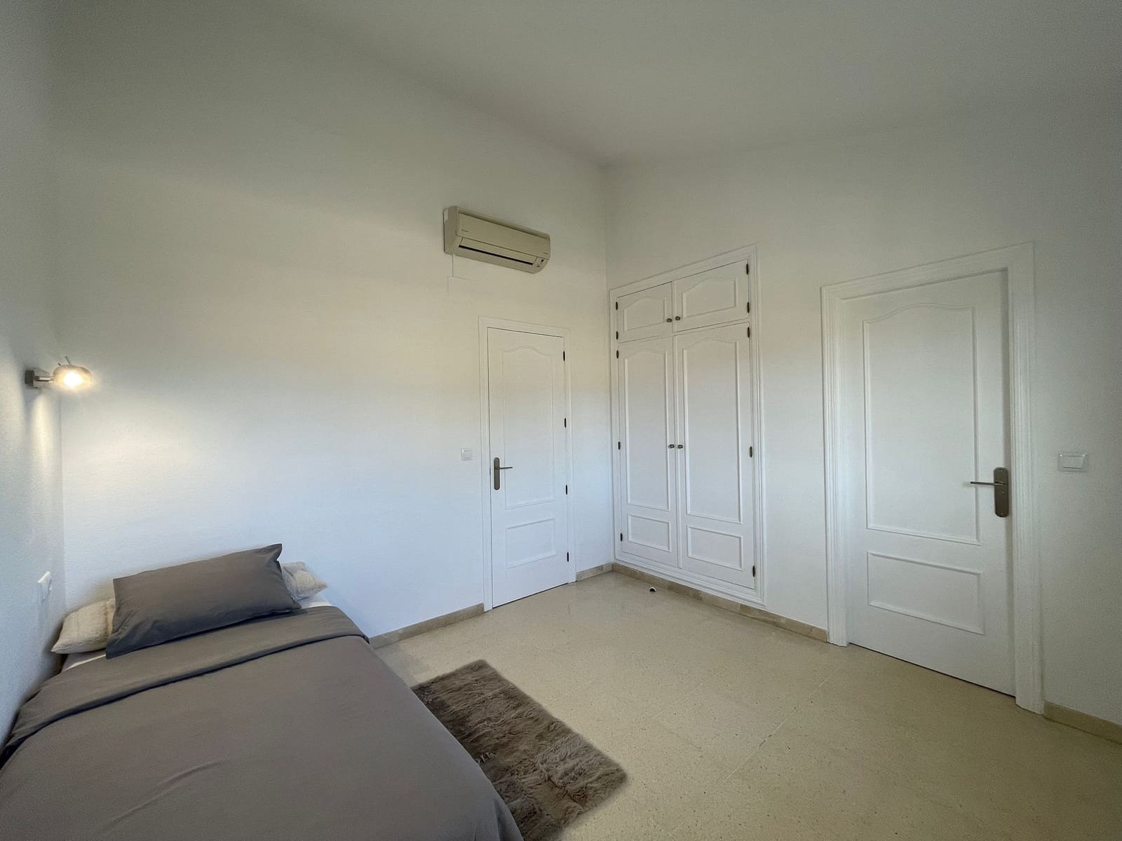 3 sypialnia Bungalow na sprzedaż w Albir z basenem garażem - 470 000 € (Ref: 9410072)