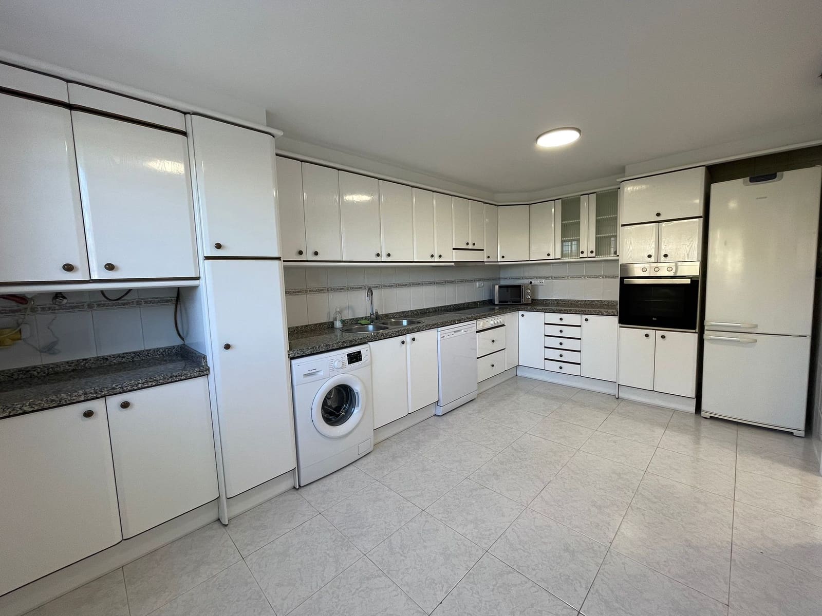 3 sypialnia Bungalow na sprzedaż w Albir z basenem garażem - 470 000 € (Ref: 9410072)