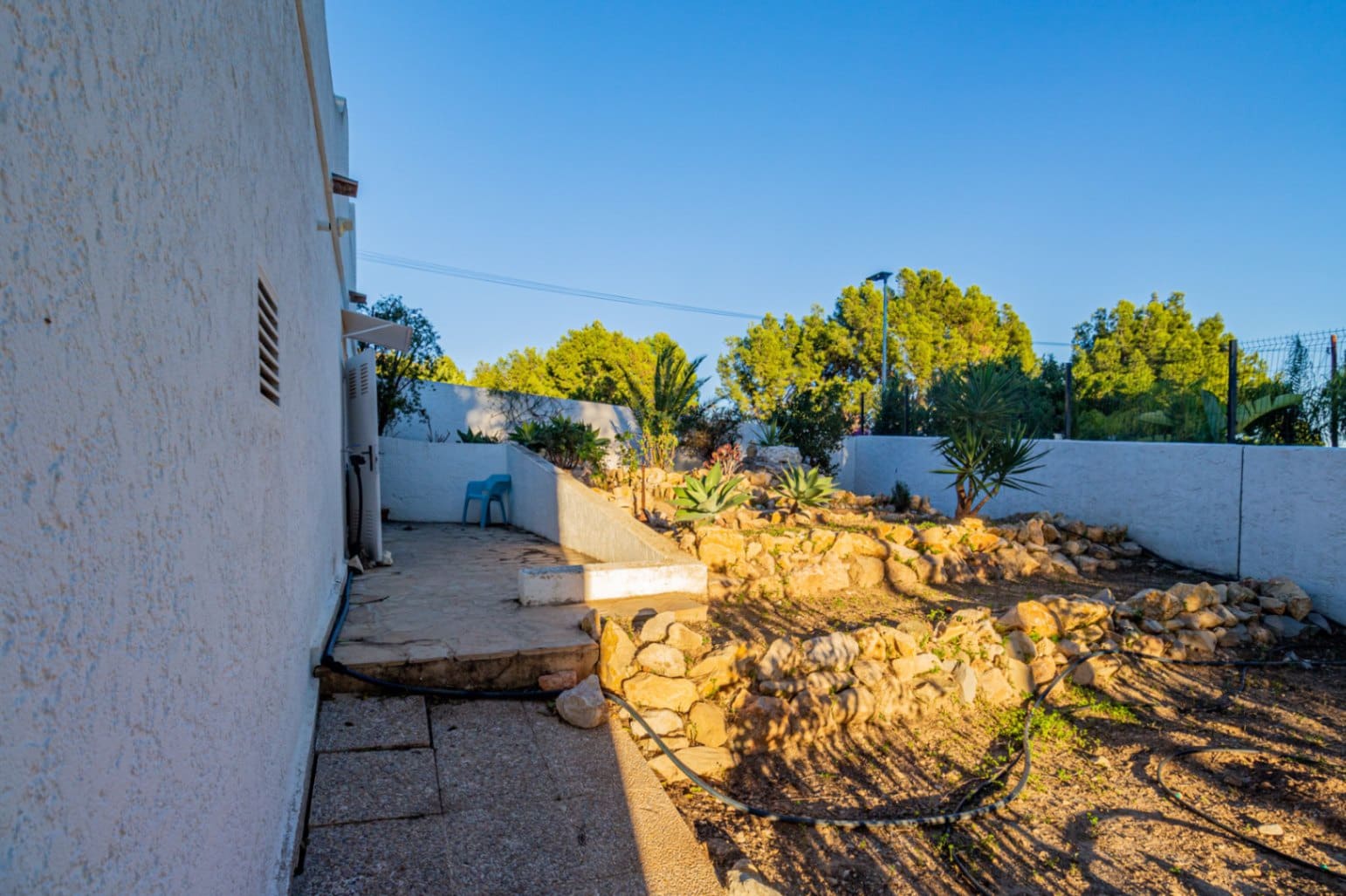 3 bedroom Villa for rent in Altea la Vella with pool garage - € 2,700 (Ref: 9412936)