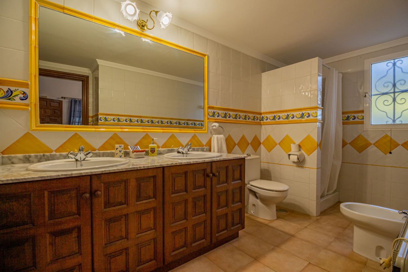 3 bedroom Villa for rent in Altea la Vella with pool garage - € 2,700 (Ref: 9412936)