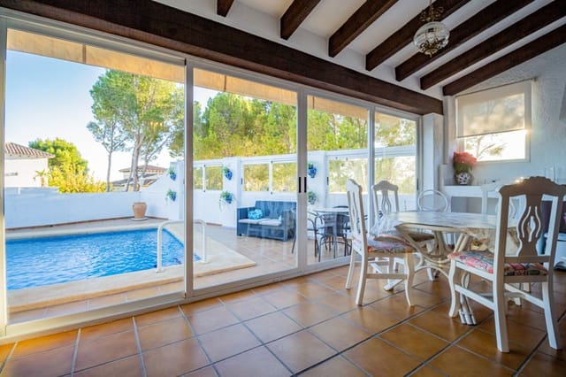 3 bedroom Villa for rent in Altea la Vella, Altea with pool garage - € 2,700 (Ref: 9412936)