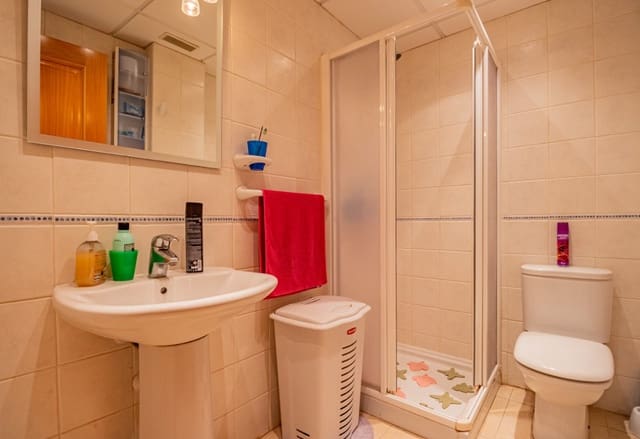 3 soveværelse Lejlighed til salg i Altea med garage - € 307.000 (Ref: 9415233)