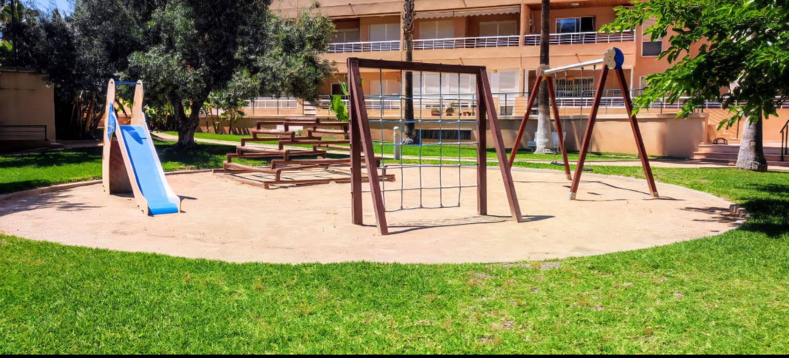 3 soverom Leilighet til salgs i Albir med svømmebasseng garasje - € 450 000 (Ref: 9418826)