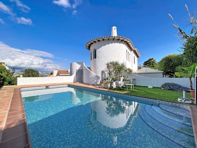 5 soverom Villa til salgs i Albir, Alfaz del Pi / L'Alfàs del Pi med svømmebasseng garasje - € 810 000 (Ref: 9432517)