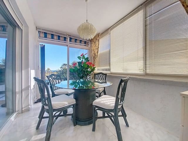 3 makuuhuone Huvila myytävänä paikassa La Nucia Pueblo  , La Nucia mukana uima-altaan 
autotalli - 495 000 € (Ref: 9432518)