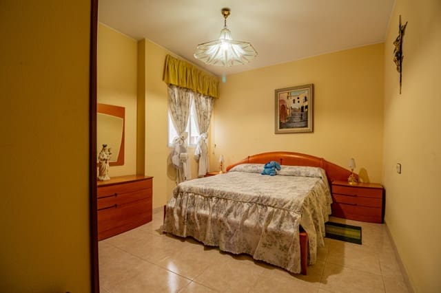 3 slaapkamer Appartement te koop in Pueblo - Urbanizaciones, Alfaz del Pi / L'Alfàs del Pi met garage - € 255.000 (Ref: 9438487)