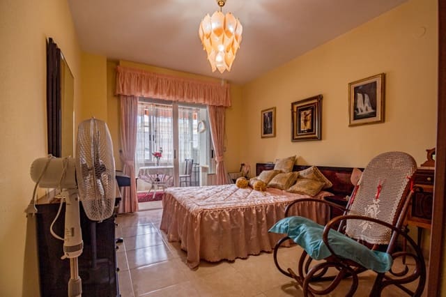 3 slaapkamer Appartement te koop in Pueblo - Urbanizaciones, Alfaz del Pi / L'Alfàs del Pi met garage - € 255.000 (Ref: 9438487)