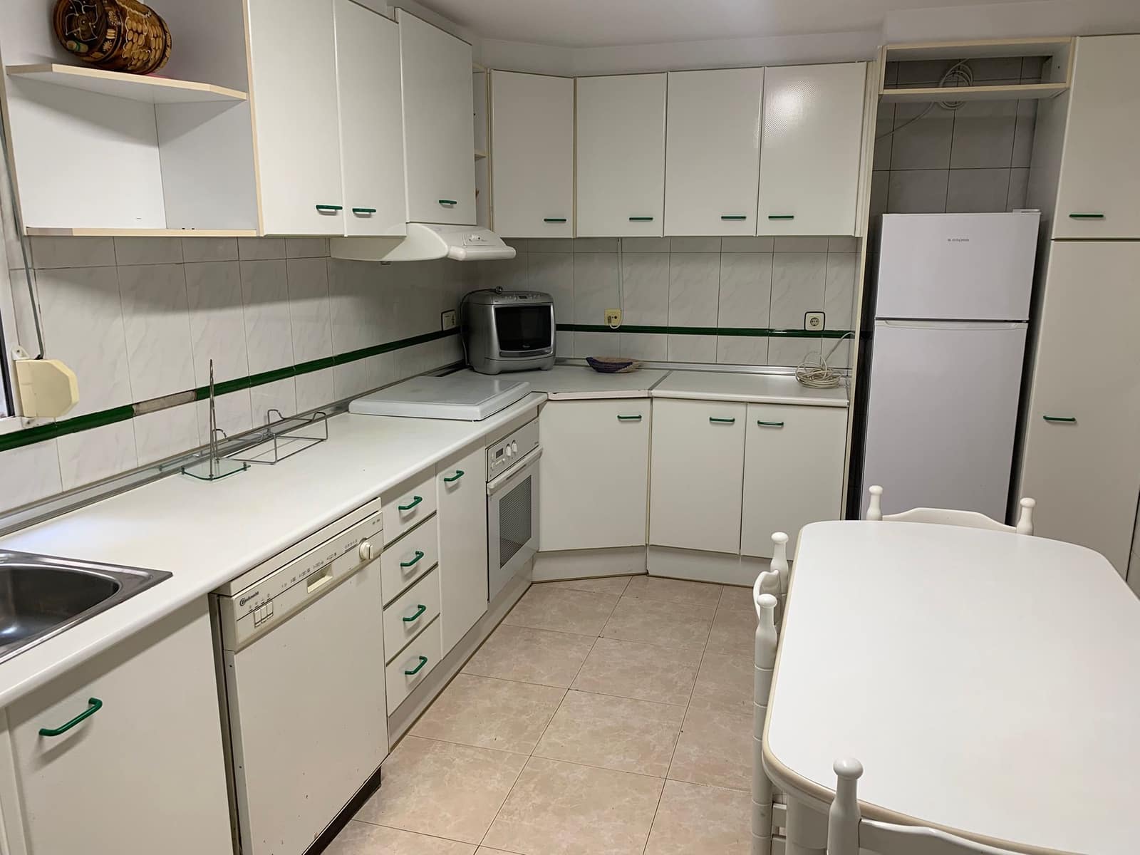 Apartamento de 3 habitaciones en Alfaz del Pi / L'Alfàs del Pi en venta con garaje - 255.000 € (Ref: 9438487)