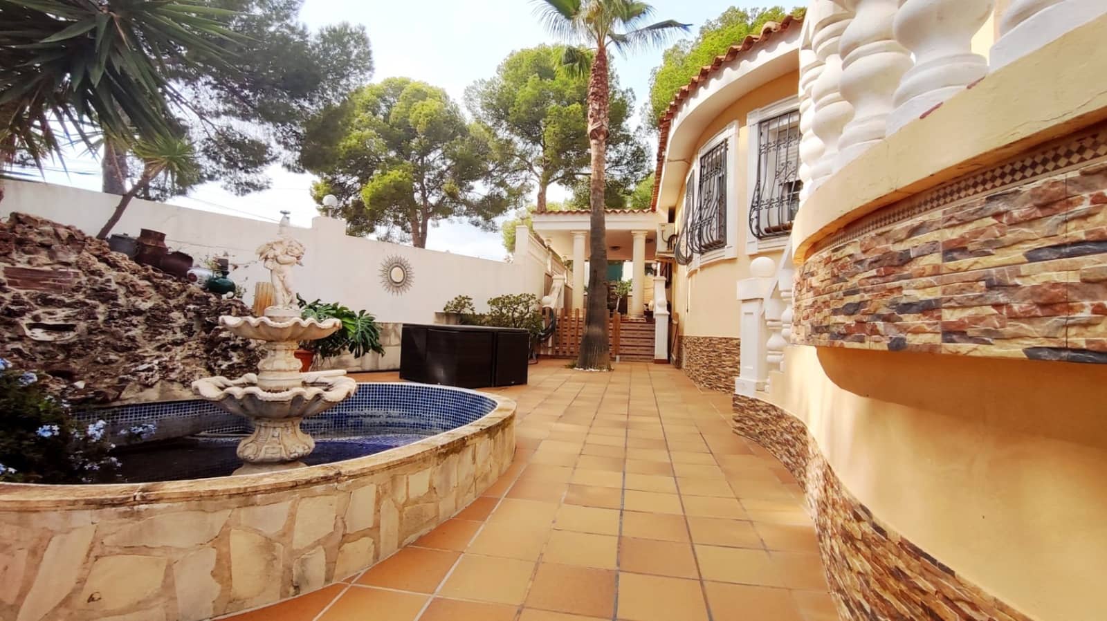 5 sovrum Semi-fristående Villa till salu i La Nucia med pool garage - 540 000 € (Ref: 9438933)