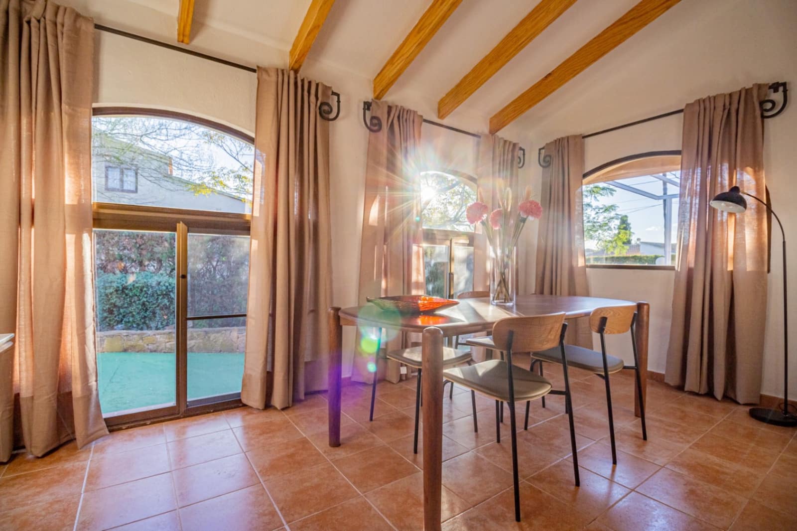 4 soverom Villa til leie i Benidorm med svømmebasseng garasje - € 2 900 (Ref: 9450853)