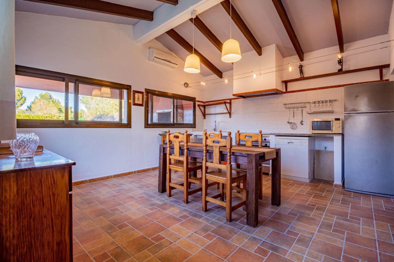 4 soverom Villa til leie i Benidorm med svømmebasseng garasje - € 2 900 (Ref: 9450853)