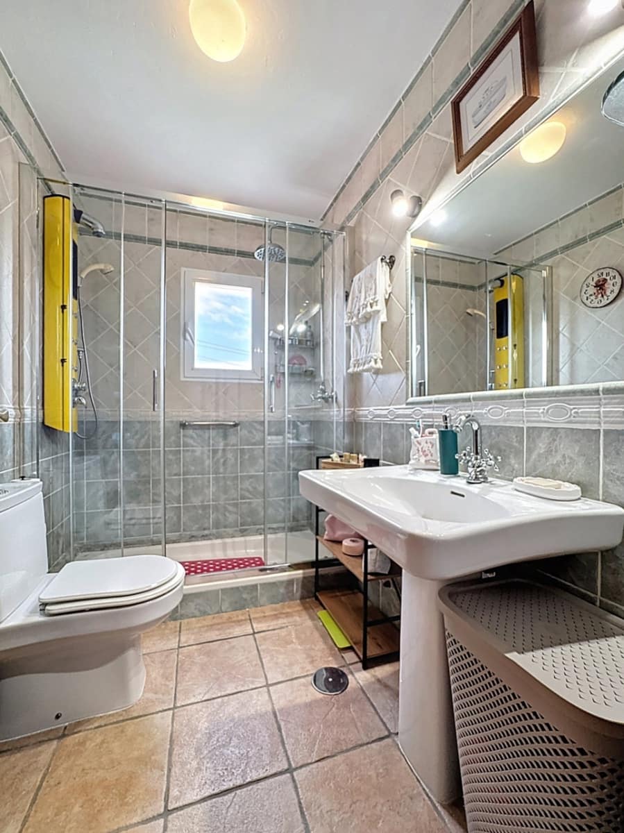 3 slaapkamer Bungalow te koop in La Nucia met zwembad - € 279.000 (Ref: 9451500)