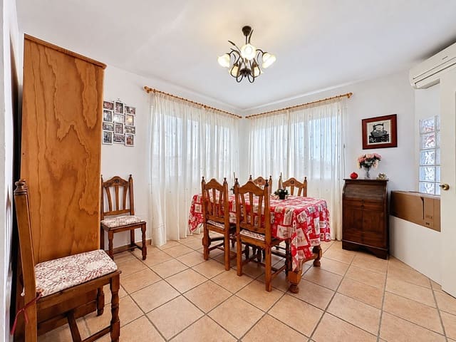 3 sypialnia Bungalow na sprzedaż w La Nucia Pueblo  , La Nucia z basenem - 259 000 € (Ref: 9451500)