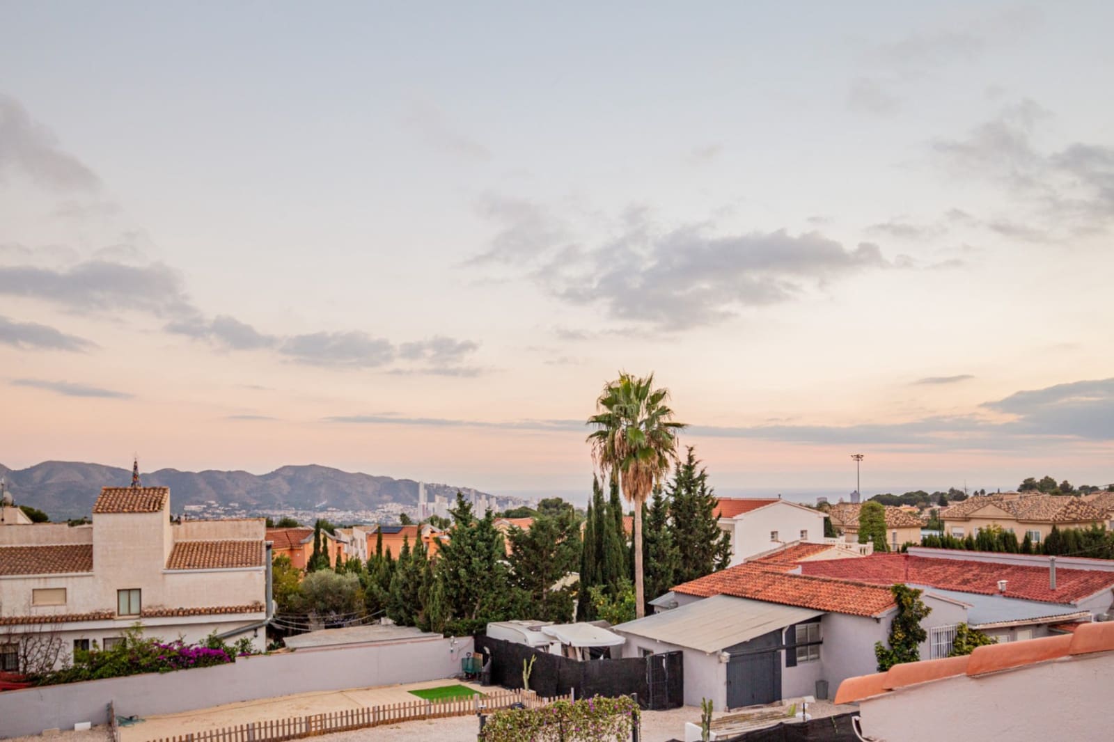 3 chambre Villa/Maison Semi-Mitoyenne à vendre à La Nucia avec piscine garage - 474 000 € (Ref: 9451501)