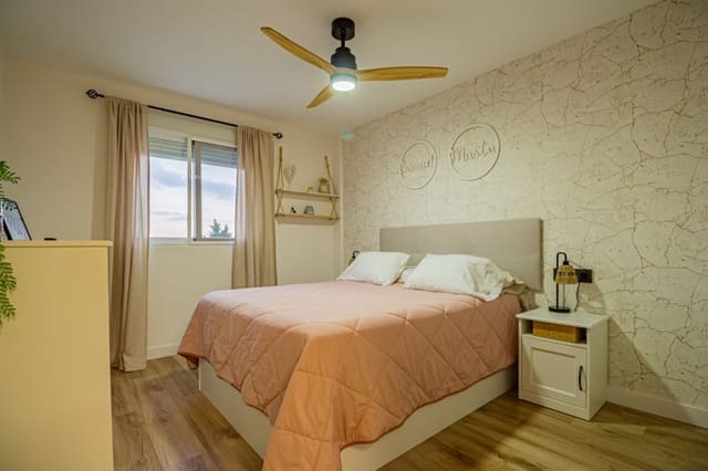 3 chambre Villa/Maison Semi-Mitoyenne à vendre à La Nucia Pueblo  , La Nucia avec piscine garage - 474 000 € (Ref: 9451501)