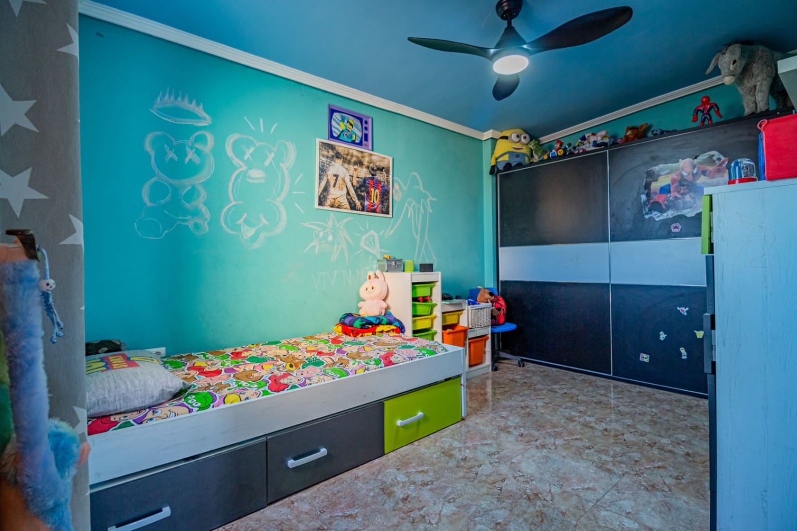 6 bedroom Villa for sale in La Nucia with pool garage - € 425,000 (Ref: 9465909)